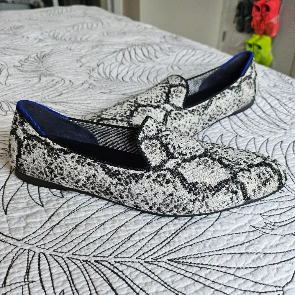 EUC Rothy’s White Python Snake Almond Loafers Flats Black Size 9